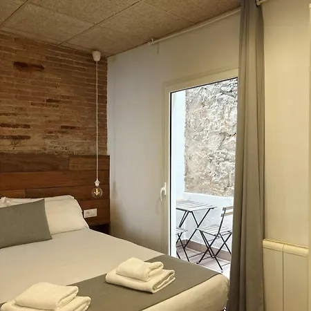 Cozy In Sants Apartament Barcelona